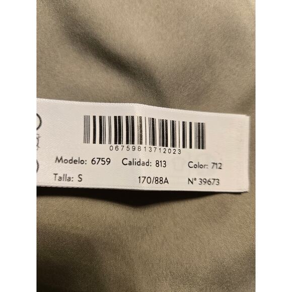 New without Tags Women's Massimo Dutti Calidad Zipper Vest, Size Small - Picture 6 of 7